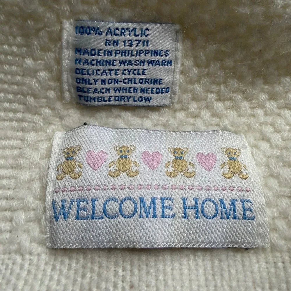 Vintage Welcome Home Baby Blanket Unisex OS White Yellow Excellent Plaid Bear